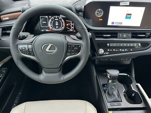 New 2025 Lexus ES 350 w/ Premium Package image 14