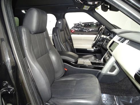 Used 2017 Land Rover Range Rover HSE AWD/4WD image 14
