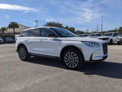 Used 2025 Lincoln Corsair Reserve w/ Rear Removable Package Tray