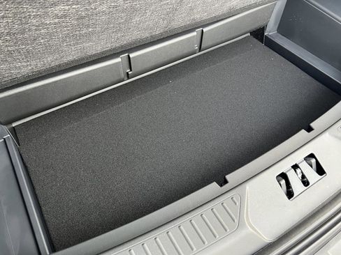 New 2026 Ford Explorer ST-Line image 49