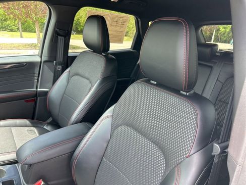 Used 2023 Ford Escape ST-Line w/ Tech Pack #1 AWD/4WD image 21