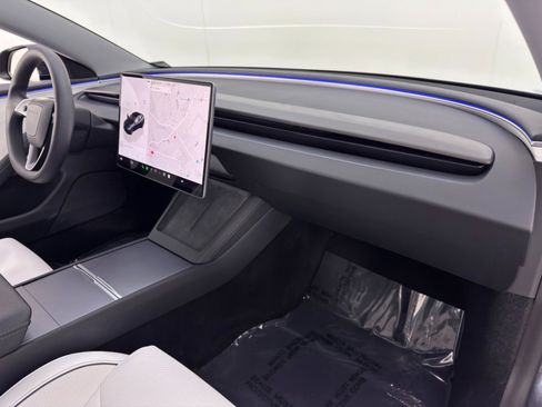 Used 2024 Tesla Model 3 Performance image 15