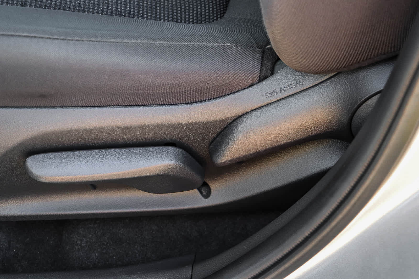 Used 2023 Toyota RAV4 LE FWD image 19
