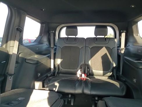 Used 2023 Jeep Grand Cherokee L Altitude image 27