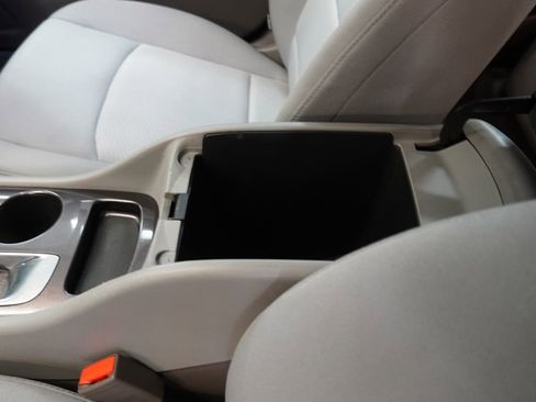 Used 2016 Chevrolet Malibu LS image 23