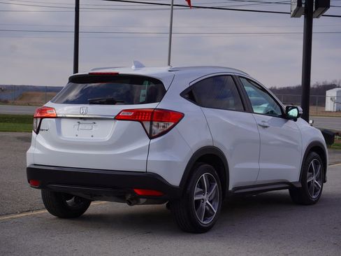 Used 2021 Honda HR-V EX image 7