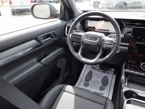 New 2025 GMC Terrain Elevation w/ Elevation Premium Package image 21