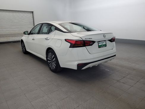 Used 2025 Nissan Altima 2.5 SV FWD image 5