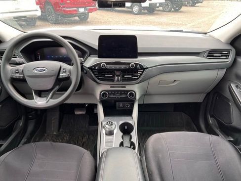 Used 2025 Ford Escape Active AWD/4WD image 13