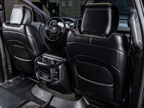 Used 2022 RAM 1500 Laramie w/ Sport Appearance Package image 31