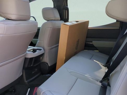 New 2026 Toyota Tundra Limited AWD/4WD image 19