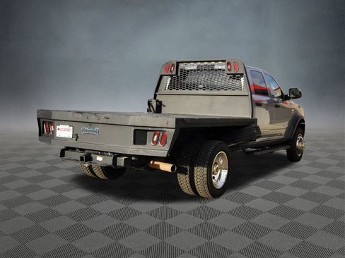 Used 2022 RAM 5500 Tradesman w/ Chrome Appearance Group image 6