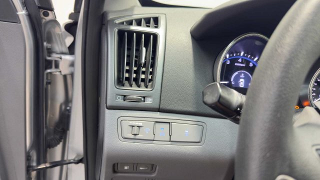 Used 2012 Hyundai Sonata GLS FWD image 29