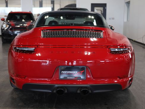 Used 2019 Porsche 911 Targa 4S AWD/4WD image 5