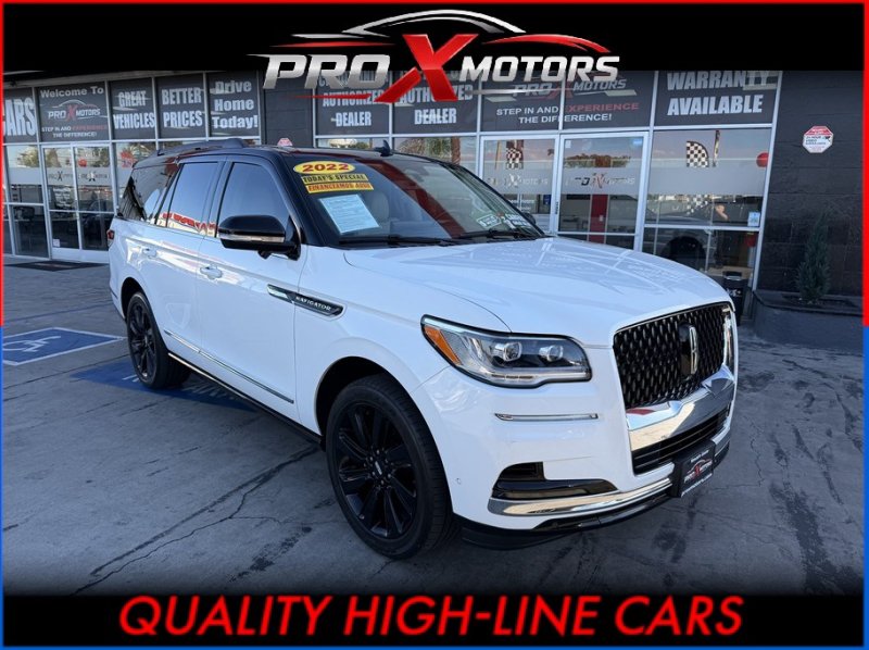 Used 2022 Lincoln Navigator Black Label AWD/4WD image 1