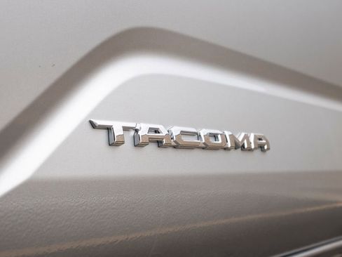 New 2026 Toyota Tacoma SR5 image 13