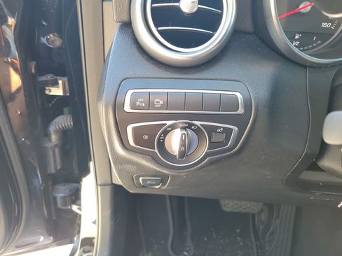 Certified 2018 Mercedes-Benz GLC 300 image 31