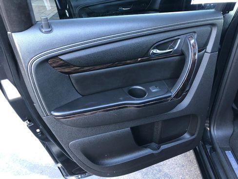 Used 2014 GMC Acadia Denali image 25