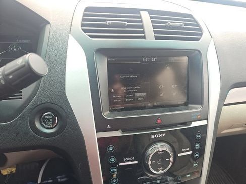 Used 2014 Ford Explorer Limited FWD image 11