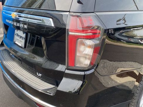Used 2024 Chevrolet Suburban LT image 14