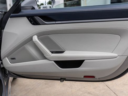 Used 2025 Porsche 911 Carrera RWD image 48