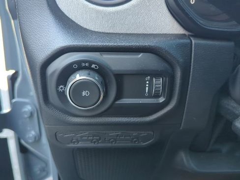 Certified 2025 Jeep Wrangler Sport AWD/4WD image 20