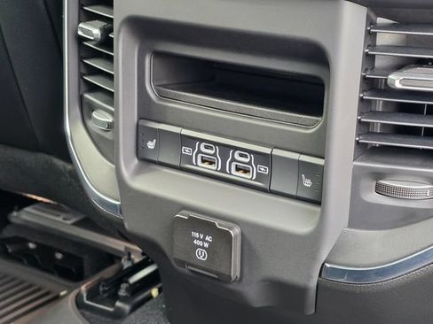 Used 2025 RAM 1500 Laramie w/ Night Edition AWD/4WD image 18