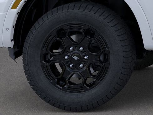 New 2025 Ford Ranger Lariat w/ Black Appearance Package image 54