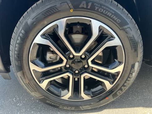 Used 2022 Jeep Compass Limited AWD/4WD image 10