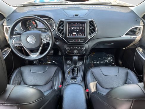 Used 2021 Jeep Cherokee Latitude Lux w/ Comfort/Convenience Group AWD/4WD image 10