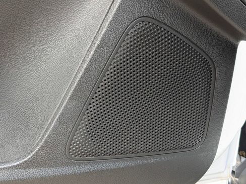 Used 2018 Ford Focus SE image 28