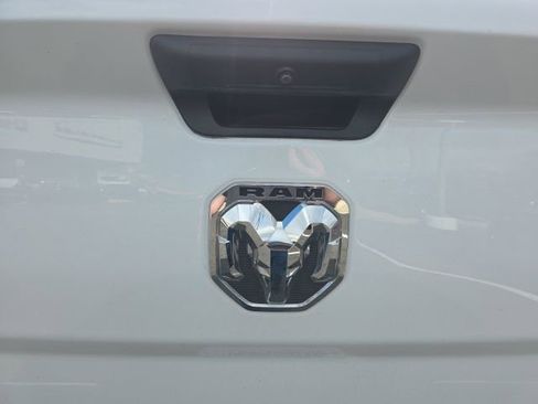 Used 2024 RAM 3500 Big Horn image 32