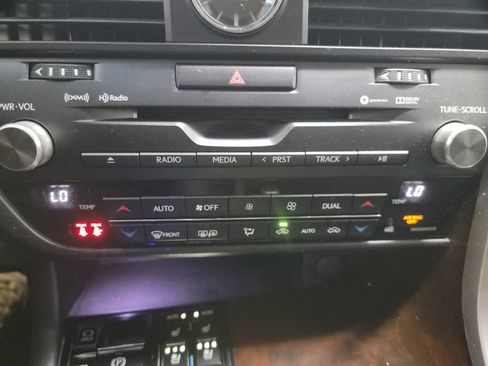 Used 2019 Lexus RX 350 AWD w/ Navigation Package image 21