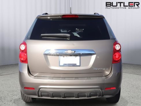 Used 2011 Chevrolet Equinox LT w/ Driver Convenience Package image 6