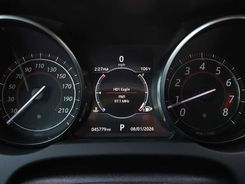 Used 2016 Jaguar F-TYPE R AWD/4WD image 17