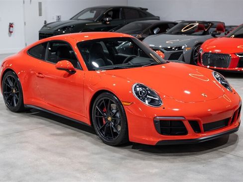 Used 2017 Porsche 911 Carrera GTS RWD image 8