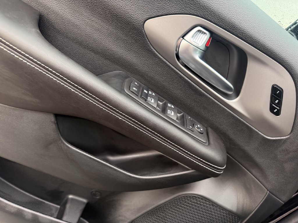 New 2027 Chrysler Pacifica Select FWD image 6