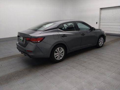 Used 2025 Nissan Sentra S FWD image 10