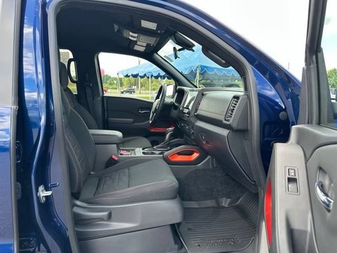 Used 2023 Nissan Frontier PRO-4X w/ Pro Convenience Package AWD/4WD image 23
