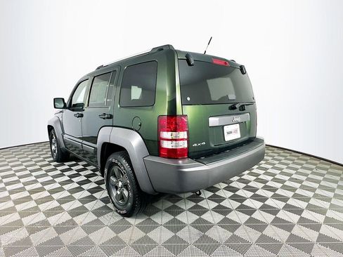 Used 2010 Jeep Liberty Renegade AWD/4WD image 7