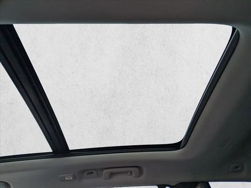 New 2026 Volvo XC90 T8 Ultra w/ Protection Package image 18