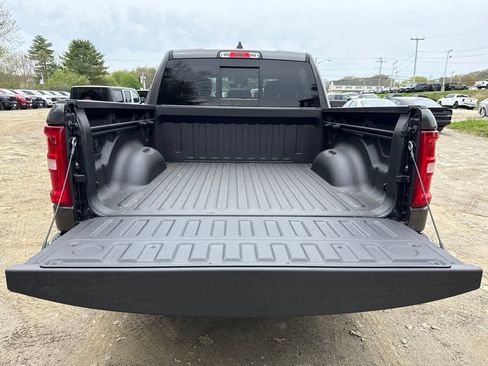 New 2026 RAM 1500 4x4 Crew Cab image 26