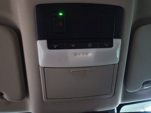 Used 2021 Nissan Rogue SV image 21