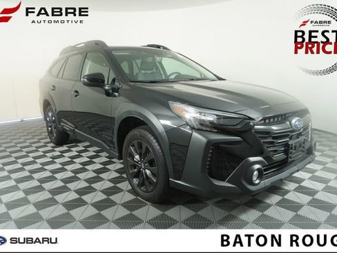 Certified 2025 Subaru Outback Onyx Edition AWD/4WD image 1