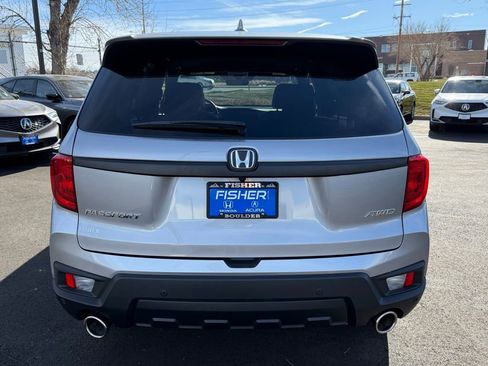 Used 2023 Honda Passport EX-L image 5