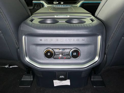 New 2027 Ford Expedition Tremor w/ Driver's Package AWD/4WD image 19