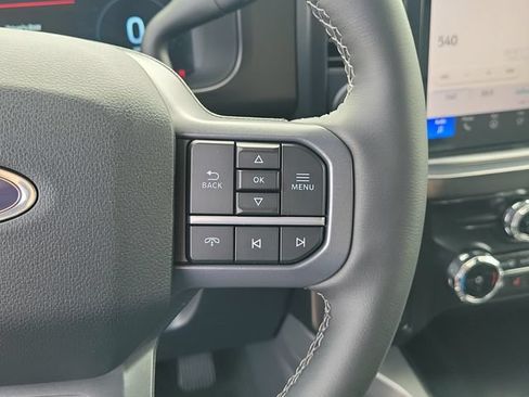 New 2026 Ford F250 Lariat w/ Black Appearance Package AWD/4WD image 23