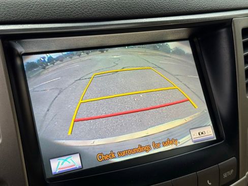 Used 2015 Lexus LX 570 4WD image 37