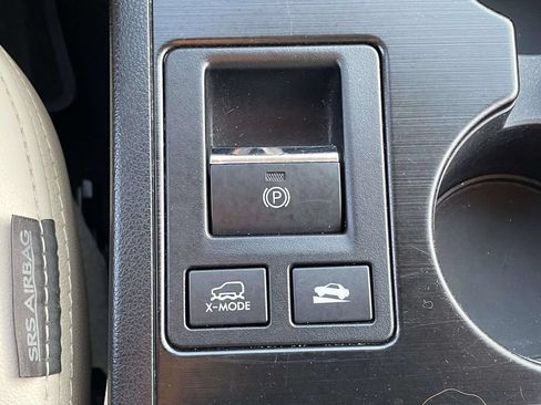 Used 2019 Subaru Outback 2.5i Limited AWD/4WD image 21