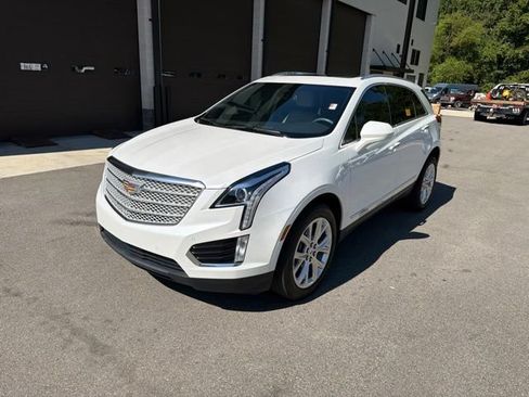 Used 2019 Cadillac XT5 Luxury w/ LPO, Radiant Package FWD image 1